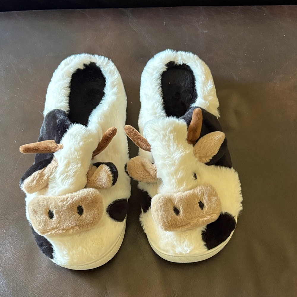 Cow Print Plush Slippers